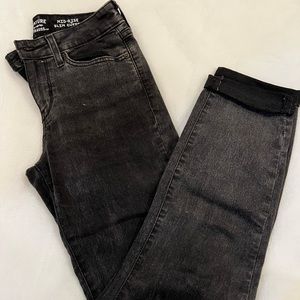 Levi jeans